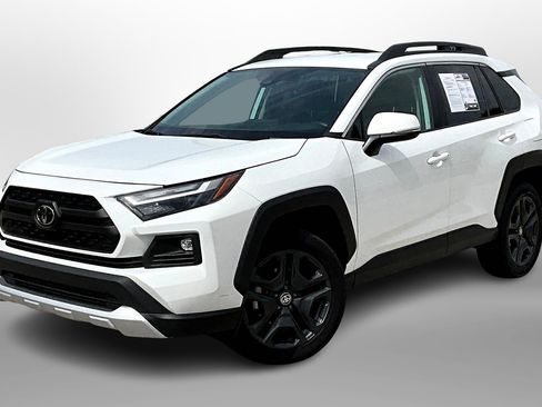 Used 2024 Toyota RAV4 Adventure image 13