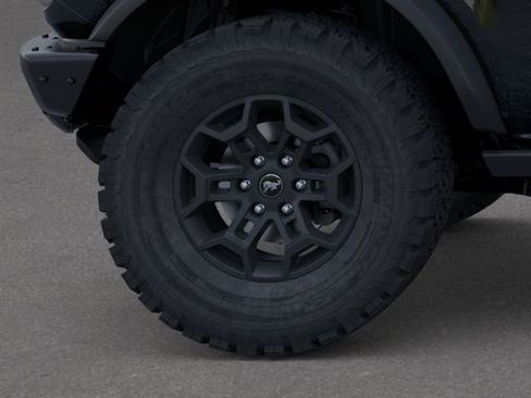 New 2026 Ford Bronco Badlands image 21
