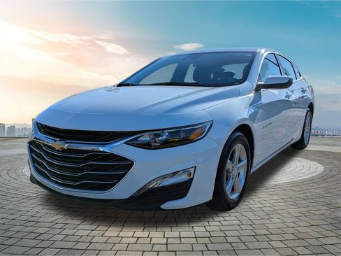 Used 2024 Chevrolet Malibu LT image 9
