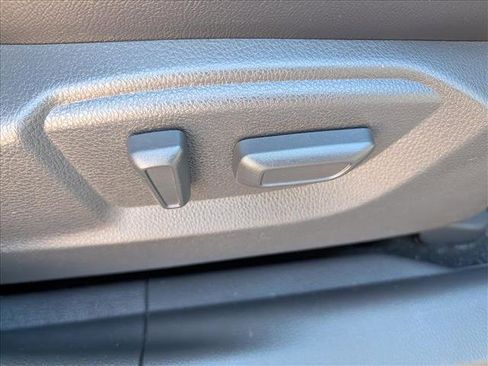 Used 2022 Mitsubishi Eclipse Cross SEL image 13