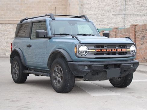 Used 2021 Ford Bronco Big Bend image 2