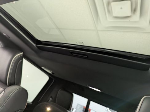 Used 2025 RAM 3500 Limited image 21