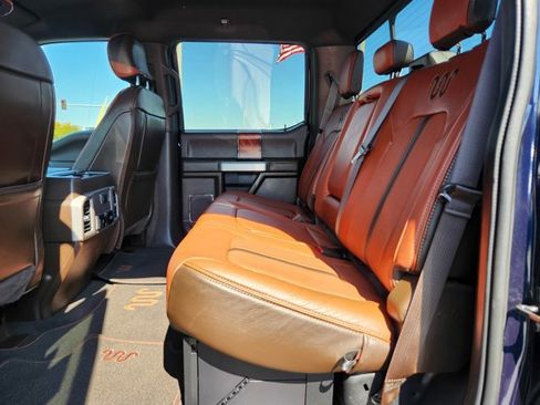 Used 2022 Ford F250 King Ranch w/ Chrome Package image 28