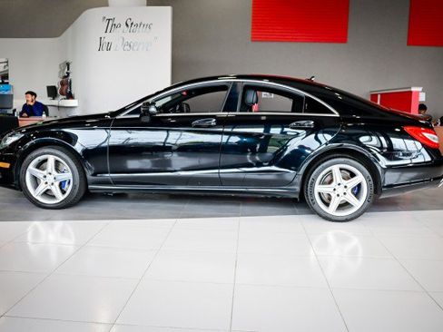 Used 2013 Mercedes-Benz CLS 550 4MATIC image 8