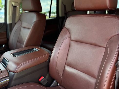 Used 2019 Chevrolet Tahoe Premier AWD/4WD image 40
