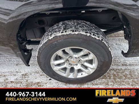 New 2025 Chevrolet Silverado 1500 W/T w/ WT Value Package image 40