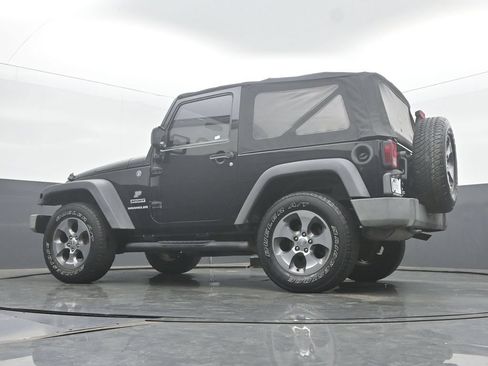 Used 2013 Jeep Wrangler Sport AWD/4WD image 41