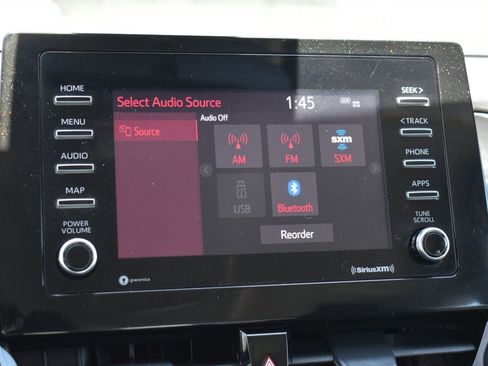 Used 2021 Toyota Camry LE FWD image 21