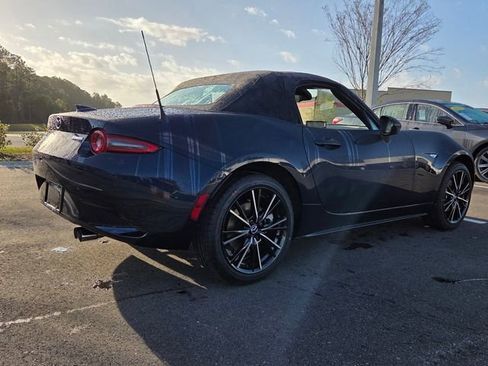 New 2025 MAZDA MX-5 Miata Grand Touring image 12