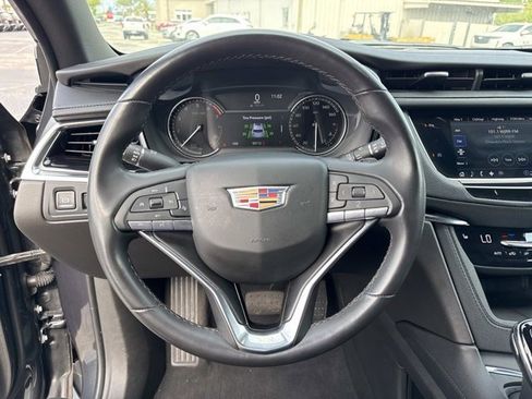 Certified 2023 Cadillac XT6 Luxury FWD image 26