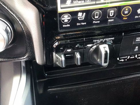 Used 2021 RAM 1500 Laramie image 17