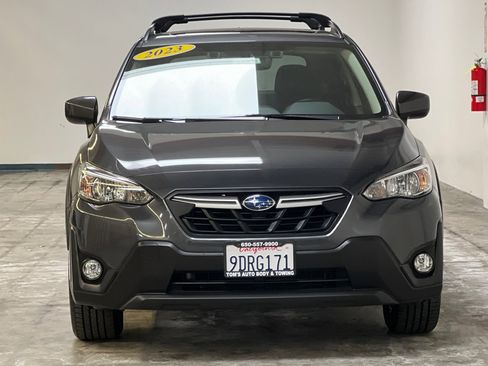 Used 2023 Subaru Crosstrek 2.0i Premium image 9