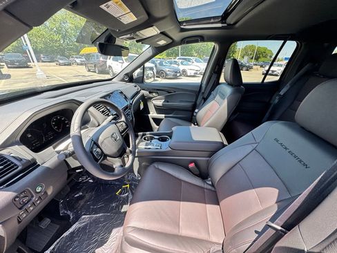 New 2026 Honda Ridgeline Black Edition image 8