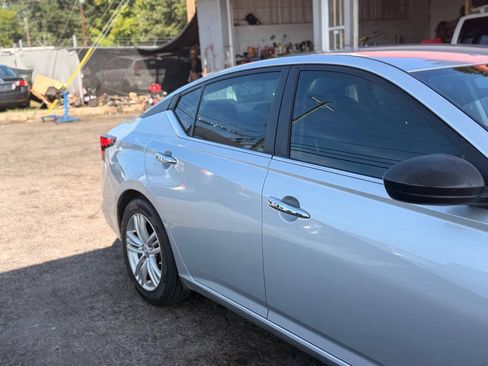 Used 2020 Nissan Altima 2.5 S FWD image 19