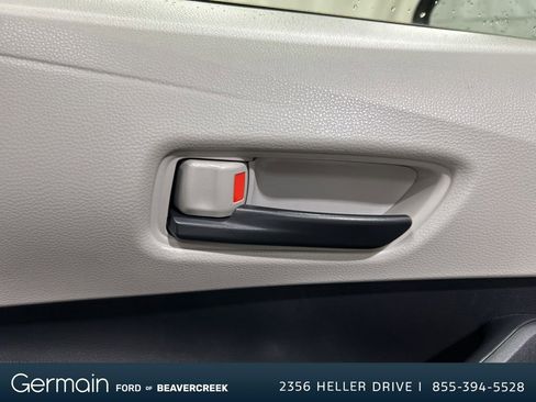 Used 2022 Toyota Corolla LE image 20