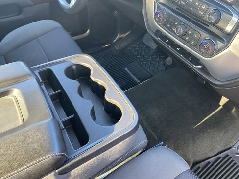 Used 2014 GMC Sierra 1500 SLE w/ SLE Value Package image 16