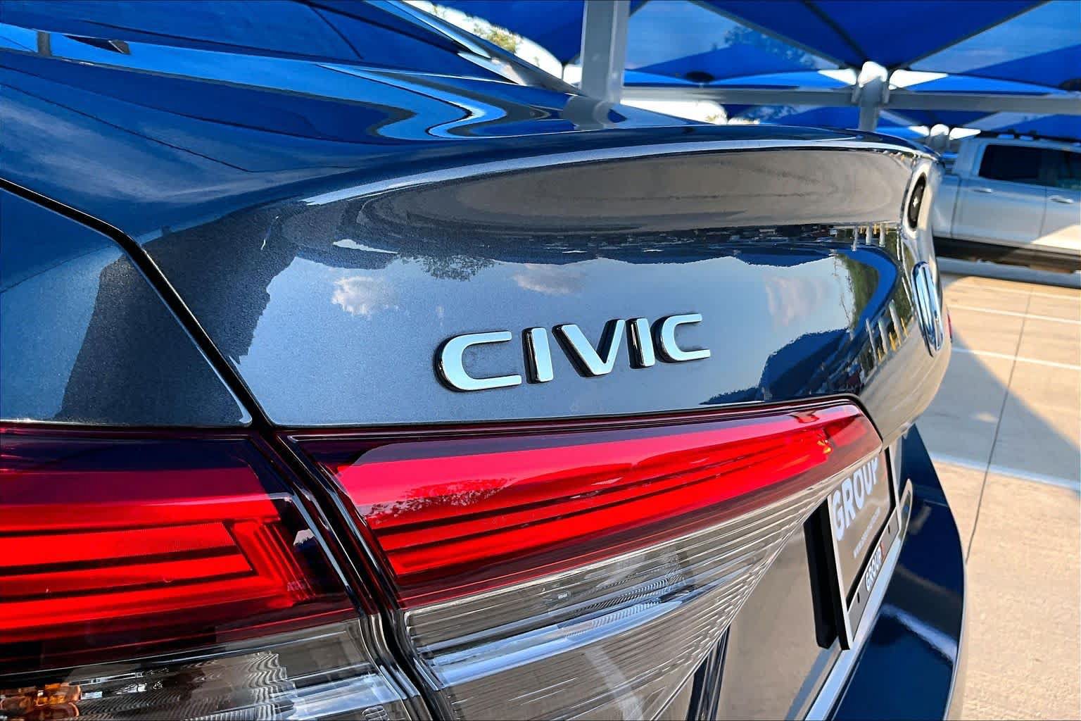 Used 2024 Honda Civic Sport image 10