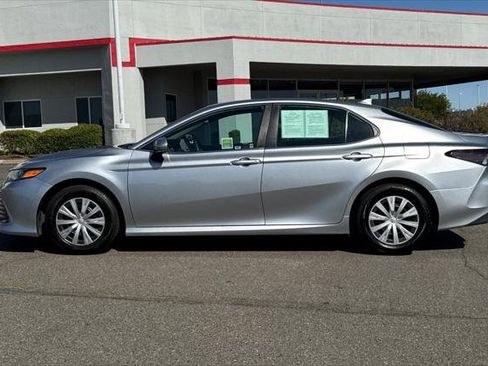 Certified 2023 Toyota Camry LE FWD image 9