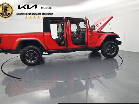 Used 2022 Jeep Gladiator Rubicon w/ LED Lighting Group AWD/4WD image 65