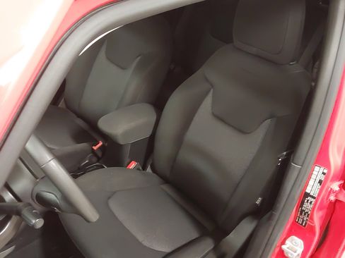 Used 2019 Jeep Renegade Sport w/ Sport Appearance Group image 22