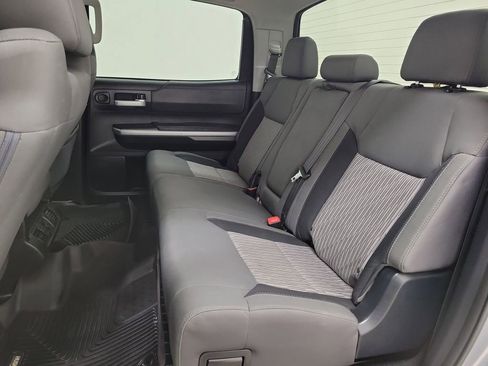Used 2017 Toyota Tundra SR5 image 11