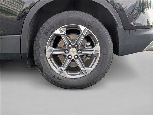 Used 2025 Chevrolet Blazer LT AWD/4WD image 14