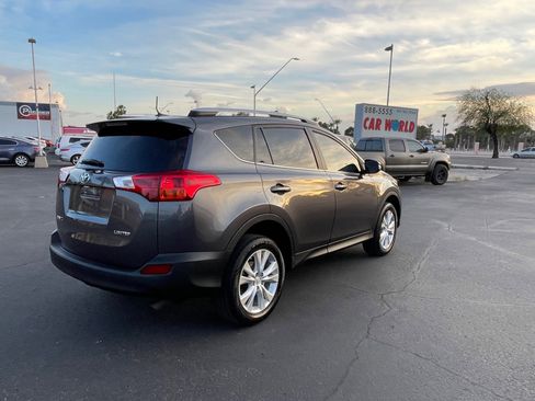 Used 2013 Toyota RAV4 Limited FWD image 5