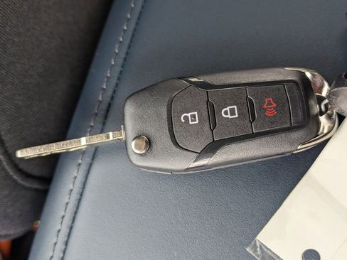 New 2026 Ford Maverick XL image 29