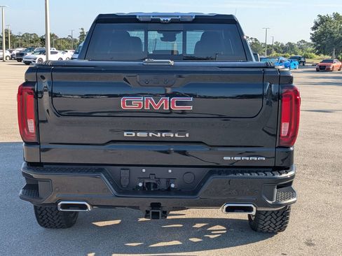 Used 2024 GMC Sierra 1500 Denali w/ Denali Reserve Package AWD/4WD image 6