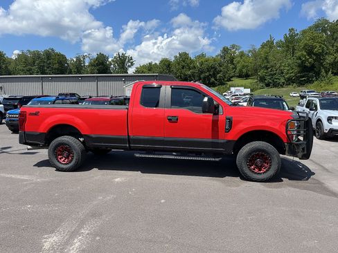 Used 2021 Ford F250 XL w/ Power Equipment Group AWD/4WD image 7