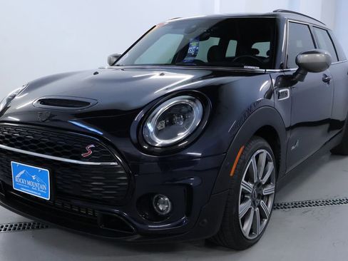 Used 2022 MINI Cooper Clubman S image 3