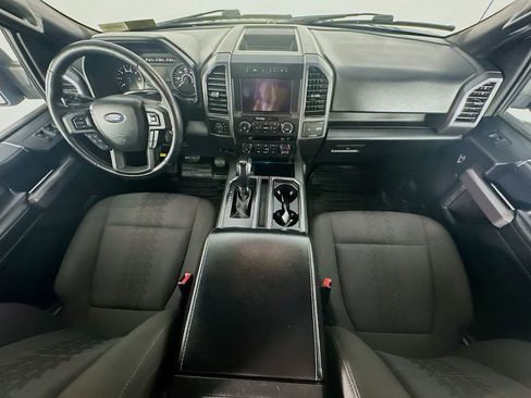 Used 2019 Ford F150 XLT w/ Equipment Group 302A Luxury image 10