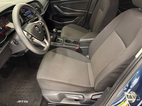 Used 2019 Volkswagen Jetta S w/ Driver Assistance Package FWD image 16
