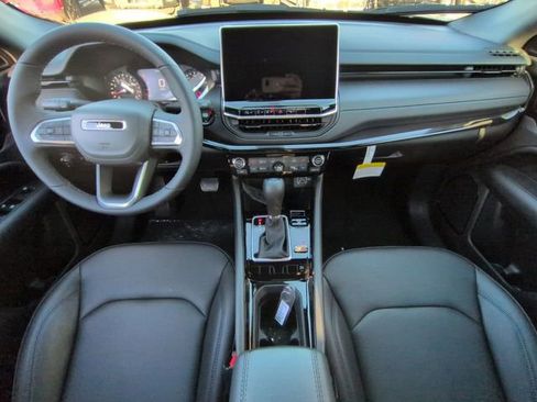 New 2026 Jeep Compass Limited image 14