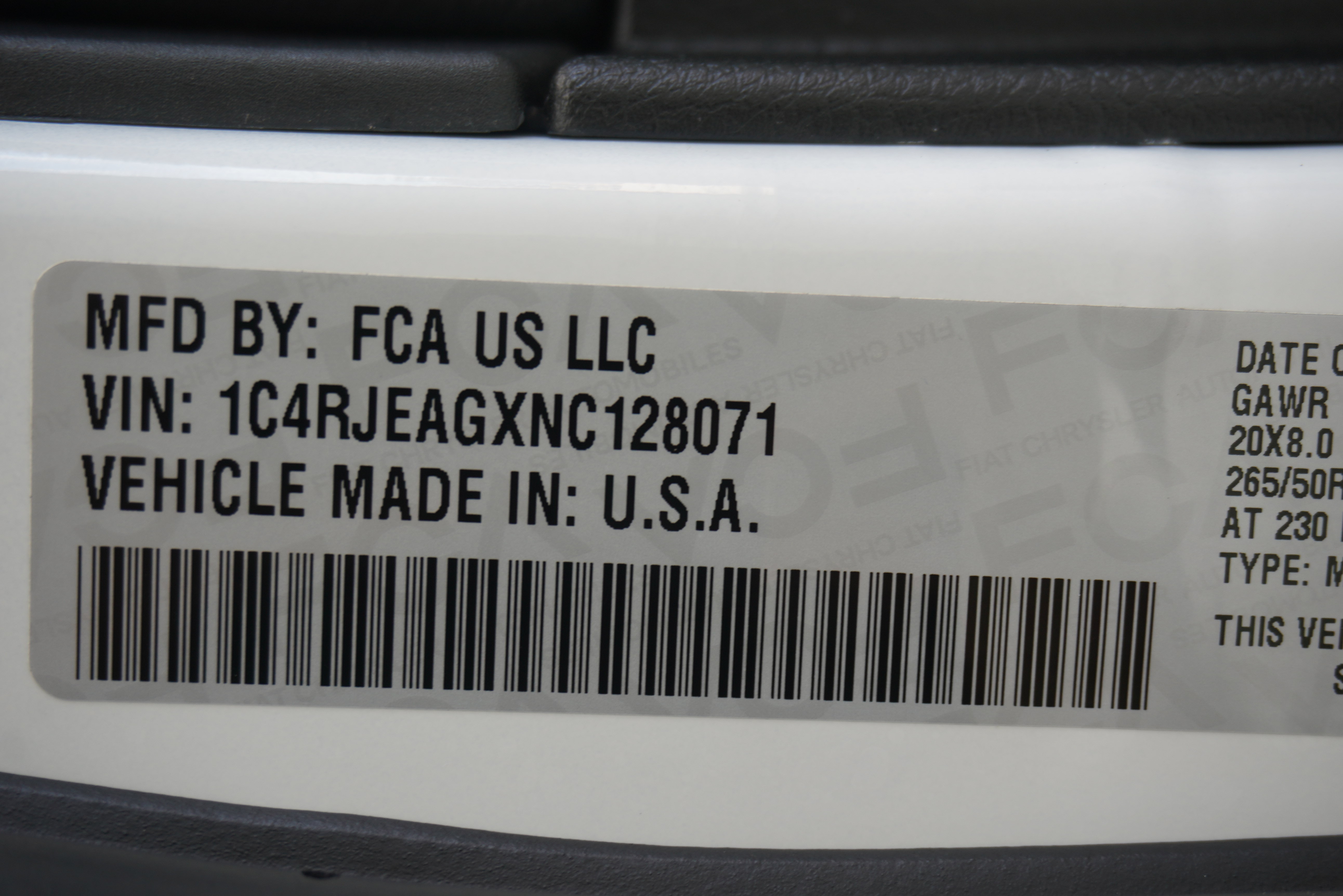 Used 2022 Jeep Grand Cherokee Laredo X RWD image 34