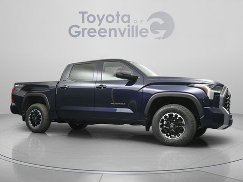 New 2026 Toyota Tundra SR5 AWD/4WD image 17