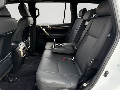 Used 2021 Lexus GX 460 Premium w/ Premium Package image 11