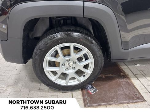 Used 2022 Jeep Renegade Latitude image 19