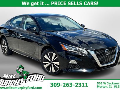 Used 2022 Nissan Altima 2.5 SV w/ SV Premium Package