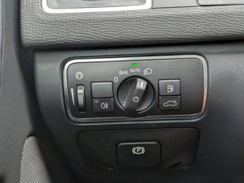 Used 2016 Volvo XC60 T5 Premier image 44