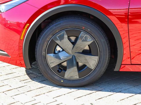 New 2026 Toyota Prius Plug-In Hybrid image 12