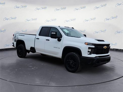 Used 2024 Chevrolet Silverado 2500 W/T image 7