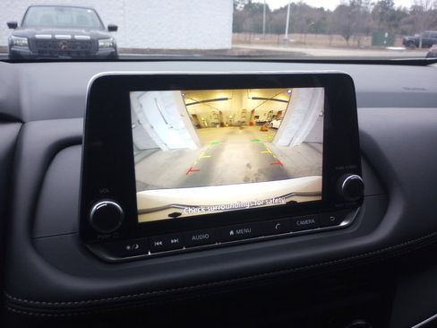 Used 2026 Nissan Rogue S image 19