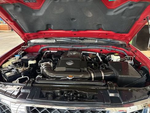 Used 2018 Nissan Frontier SV image 28