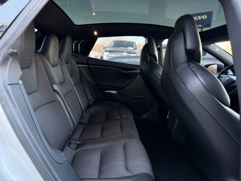 Used 2018 Tesla Model S 75D image 25