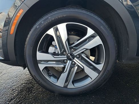 Used 2023 Kia Sorento EX image 29
