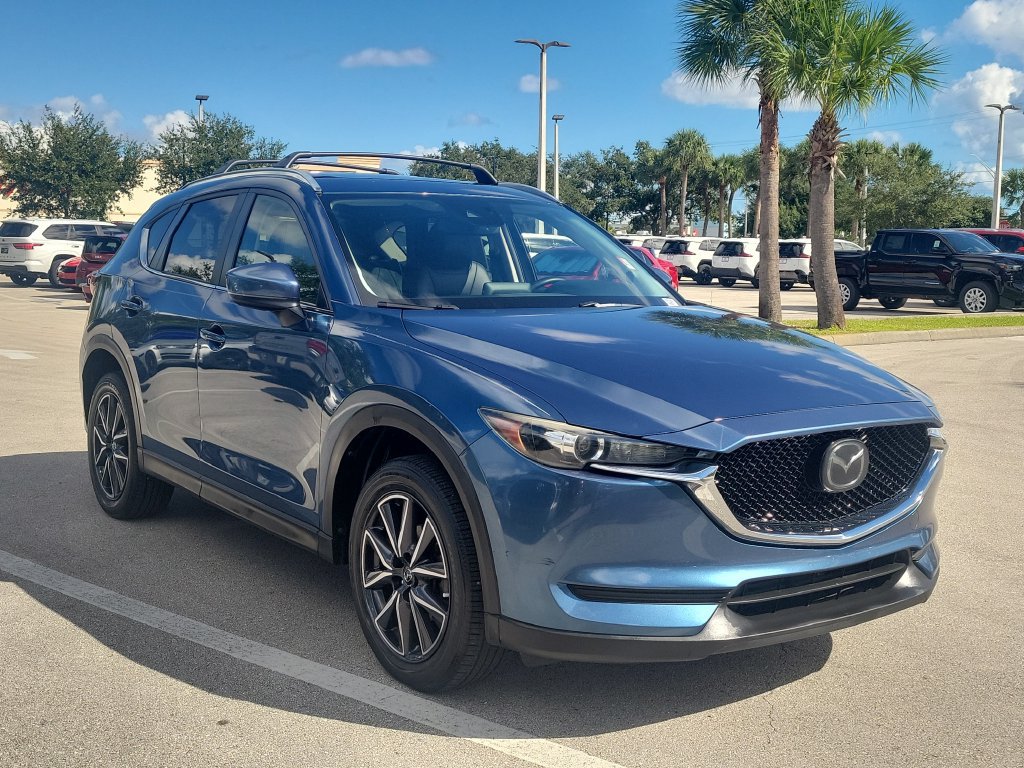 Used 2018 MAZDA CX-5 Touring w/ Preferred Equipment Package FWD image 3