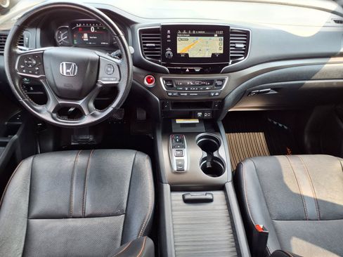 Used 2022 Honda Passport TrailSport image 5