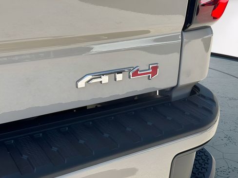 New 2026 GMC Sierra 1500 AT4 w/ AT4 Premium Package AWD/4WD image 7