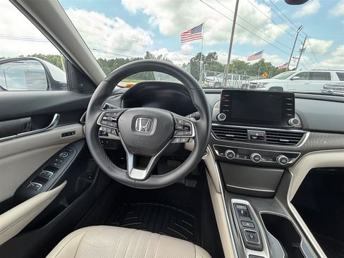 Used 2019 Honda Accord Touring image 21